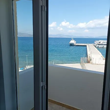 Achilleas Aparthotel 2*