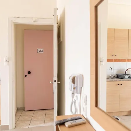 Aparthotel Achilleas