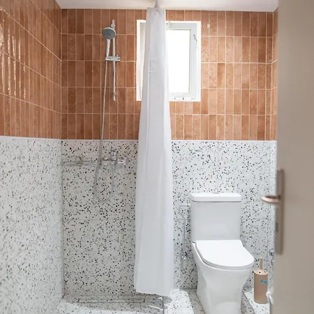 Achilleas Aparthotel