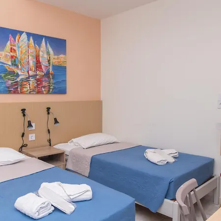 Aparthotel Achilleas 2*